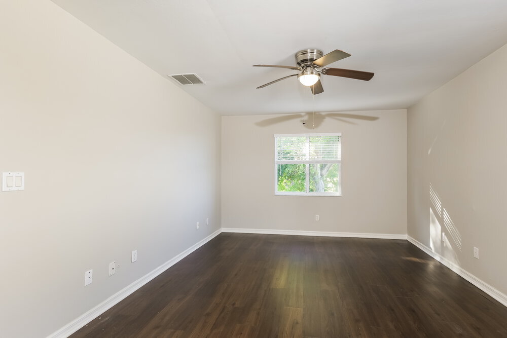 Building Photo - 1310 SW 13th Terrace