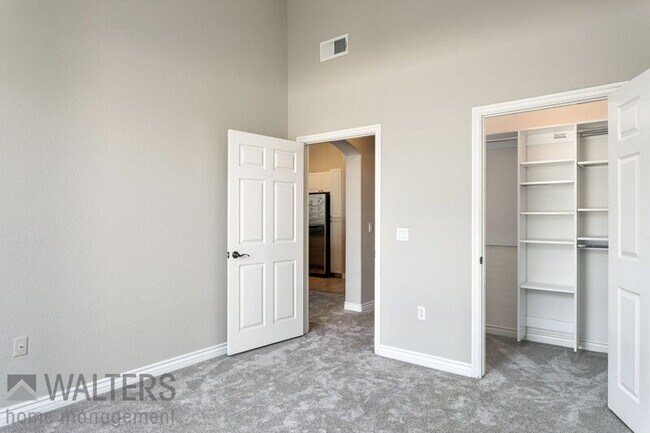 Building Photo - 4175 Executive Dr