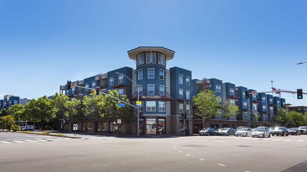 Building Photo - 1121 40th St