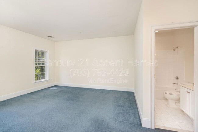 Building Photo - 8401 Tysons Trace Ct