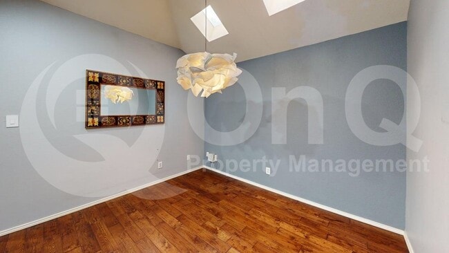 Building Photo - 6708 Roman Ct