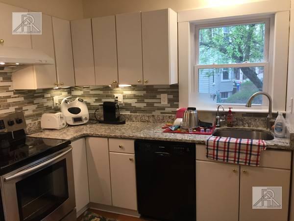 Building Photo - 3 bedroom in Brookline MA 02446
