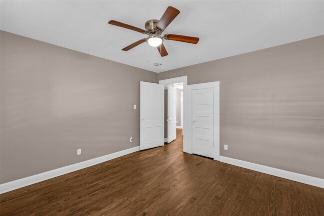 Building Photo - 4102 Ave N Ursuline St