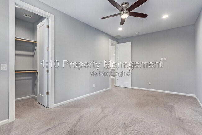 Building Photo - 2435 N 27th St