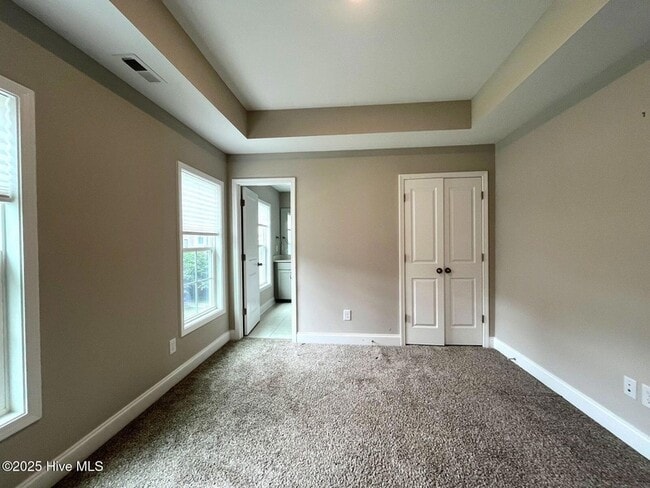 Building Photo - 60 Brownstone Ln