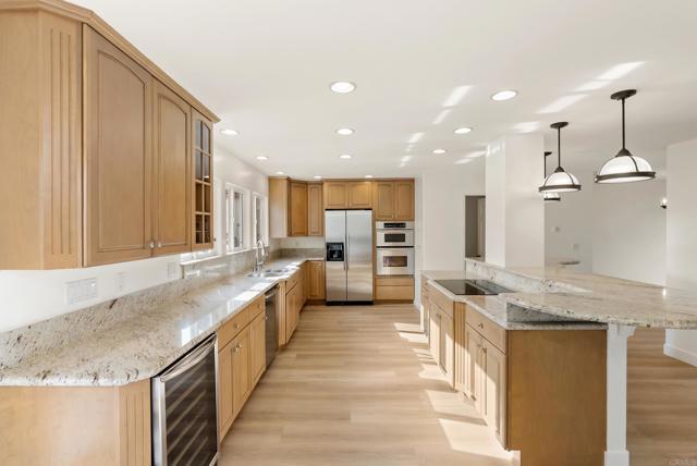 Building Photo - 219 Via Osuna