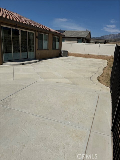 Building Photo - 1976 Mercury Ave