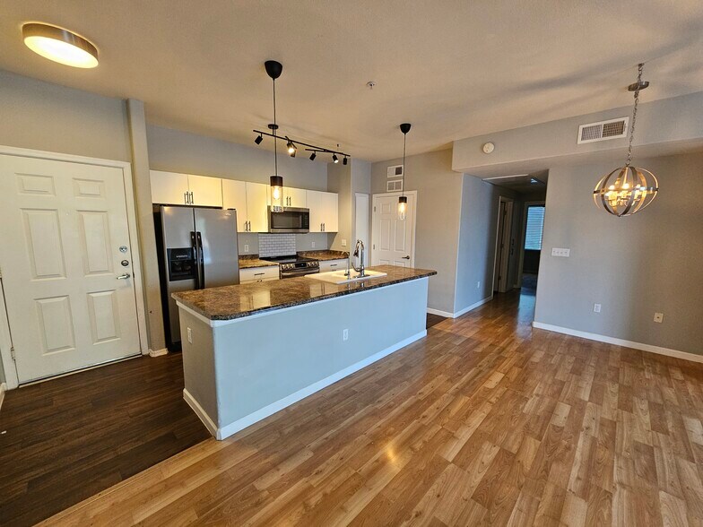 Building Photo - 18416 Cave Creek Road