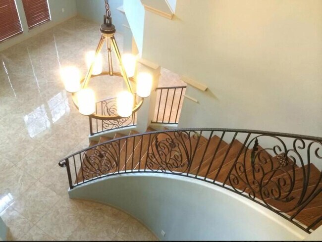 Building Photo - 8055 Glitter Ct