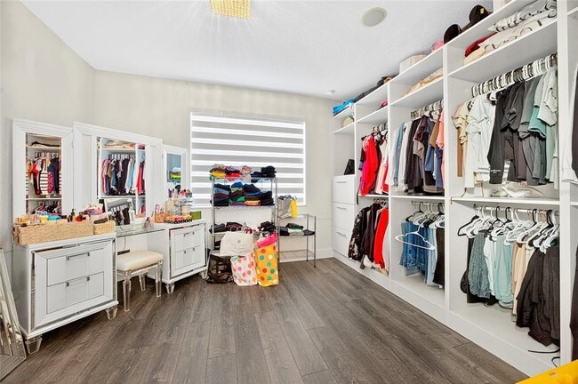 Building Photo - 10613 Mobberley Cir