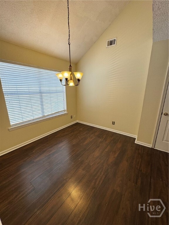 Building Photo - 121 Oak Pointe Trail