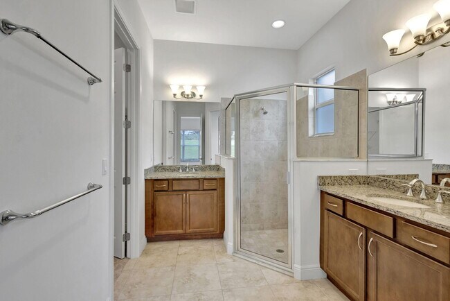 Building Photo - 9225 SW Pepoli Way