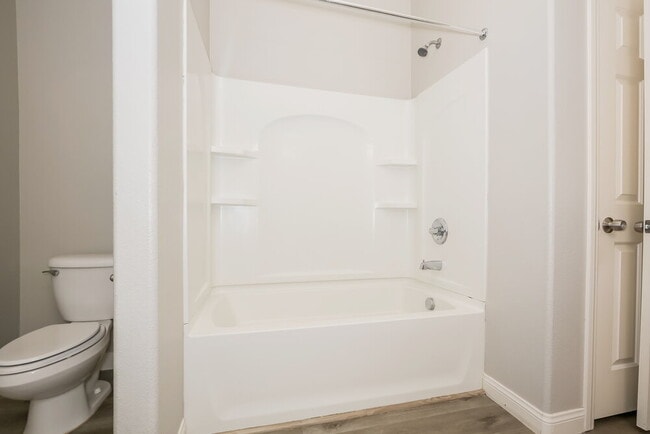 Building Photo - 5836 Sierra Cliff St