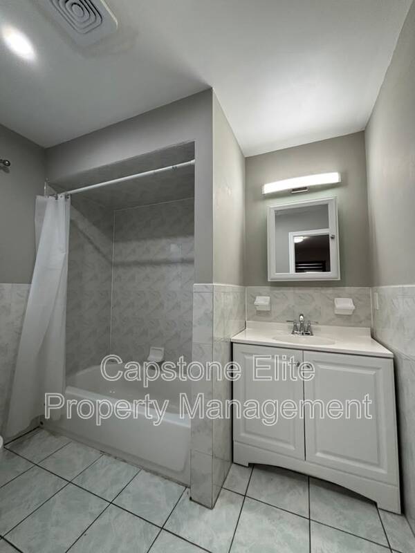 Building Photo - 161-163-163 Sussex Ave