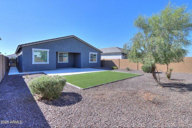 Building Photo - 5546 W Stargazer Pl