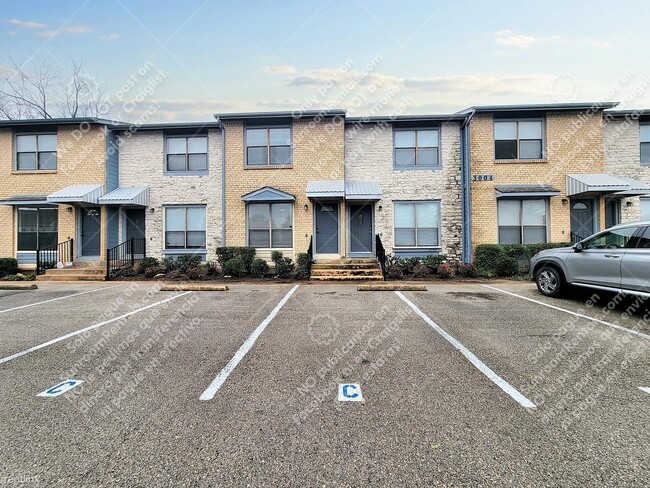 Primary Photo - 2 br, 1.5 bath Condo - 3004 Whisper Oaks L...