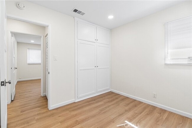 Building Photo - 2928 Dalemead St