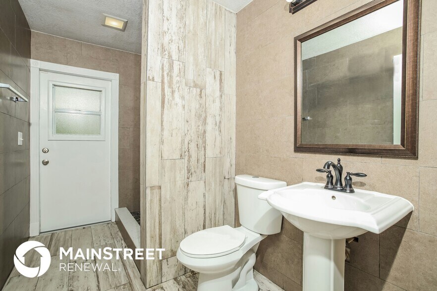 Building Photo - 4121 Cannon Ct