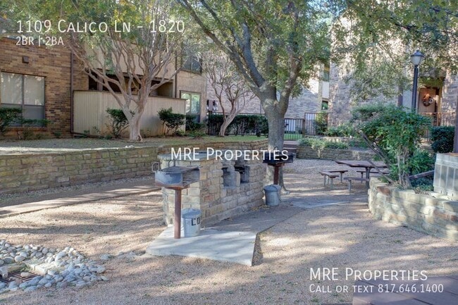 Building Photo - 1109 Calico Ln