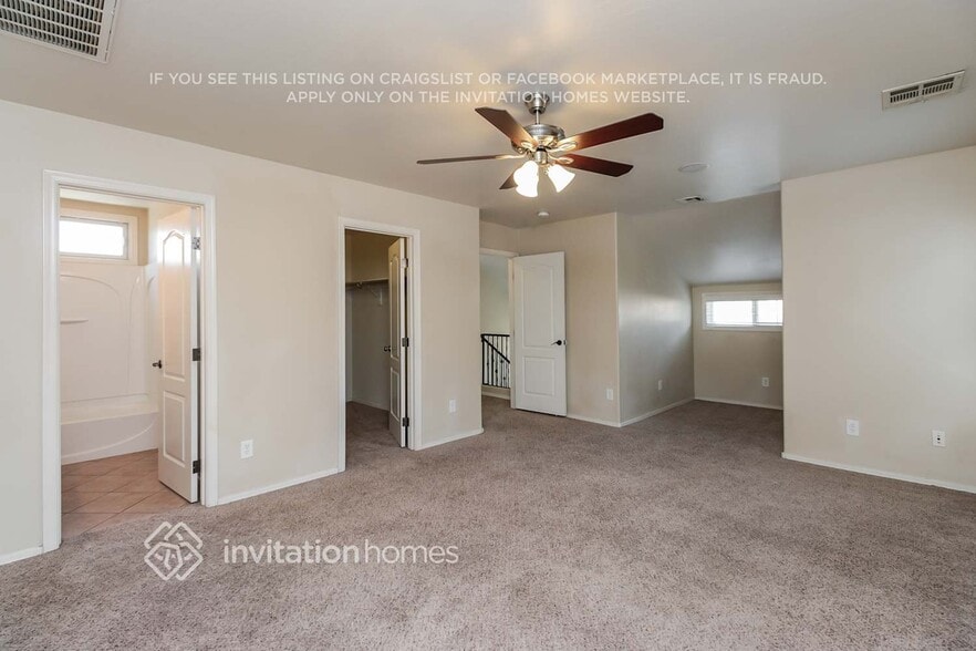 Building Photo - 5614 S 21st Pl