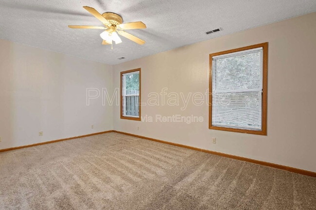 Building Photo - 2039 Bridgewater Cir