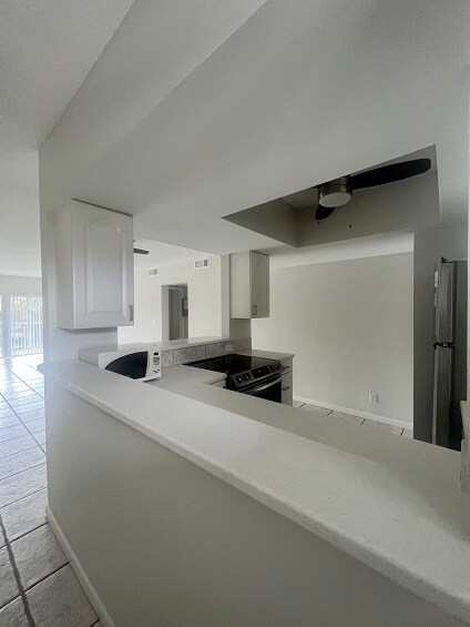 Building Photo - 120 Lehane Ter