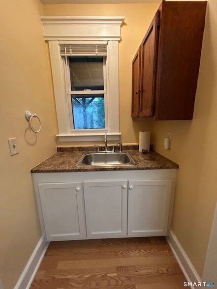 Building Photo - 37 Pardee Pl