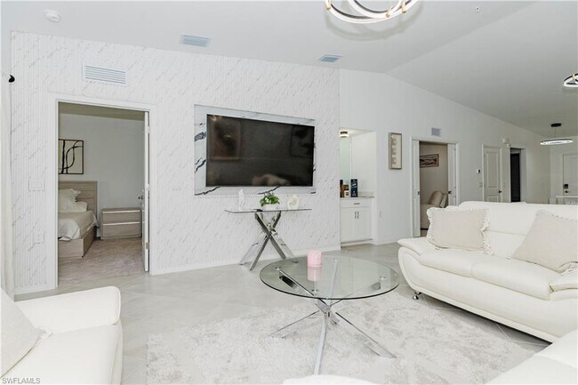 Building Photo - 5466 Double Eagle Cir