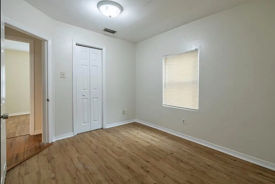 Building Photo - 1821 E Humphrey St