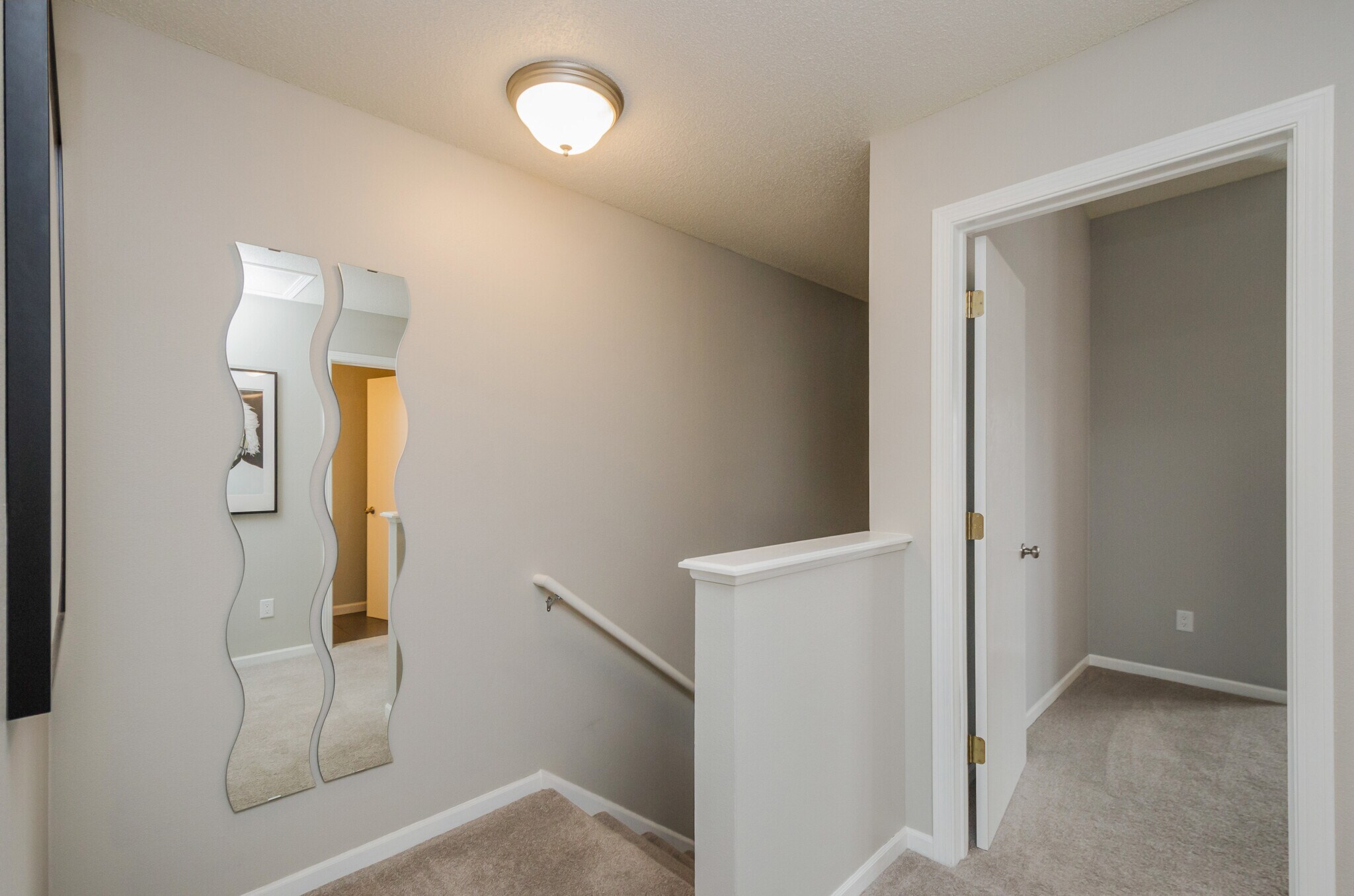 Building Photo - 1506 McKinley Pl