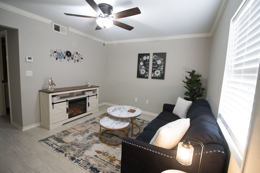 Building Photo - Scofield Townhomes