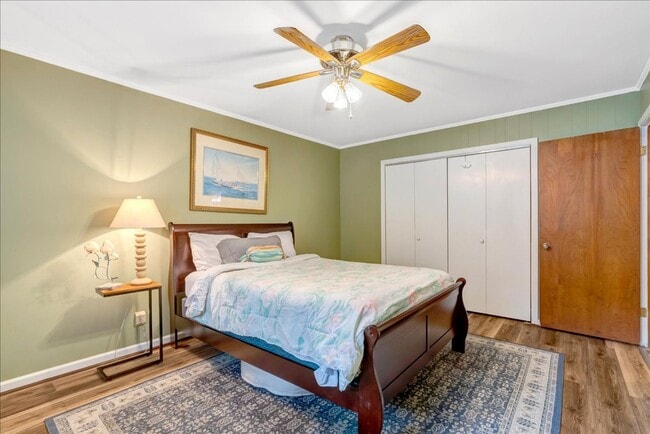 Building Photo - Welcome to Your Lake Gaston Getaway!
