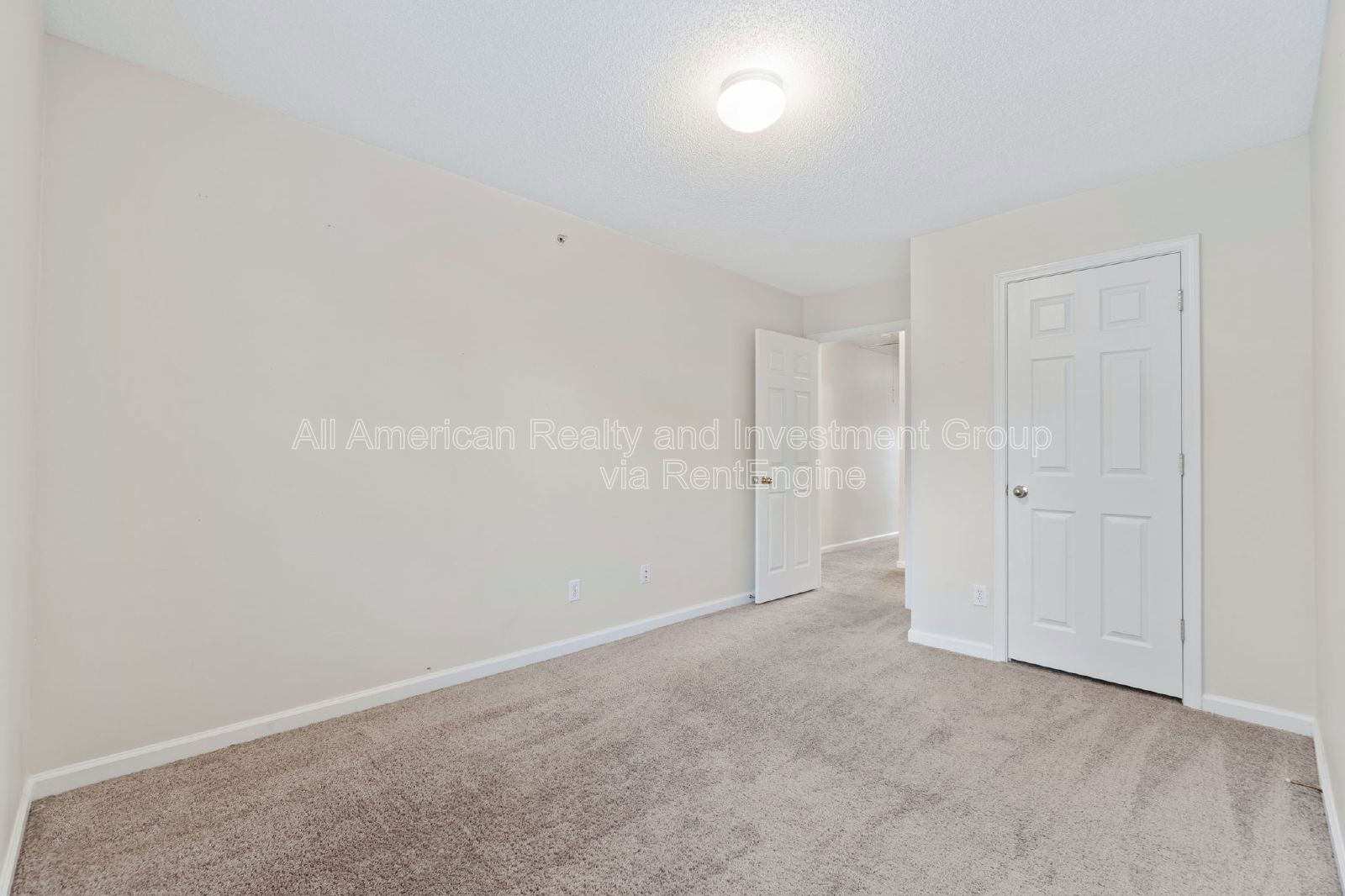 Building Photo - 416 Crooked Pine Trail