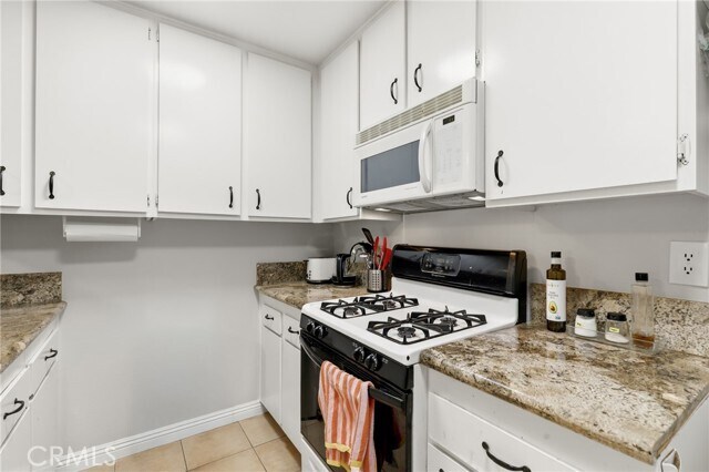 Building Photo - 44 Tangelo