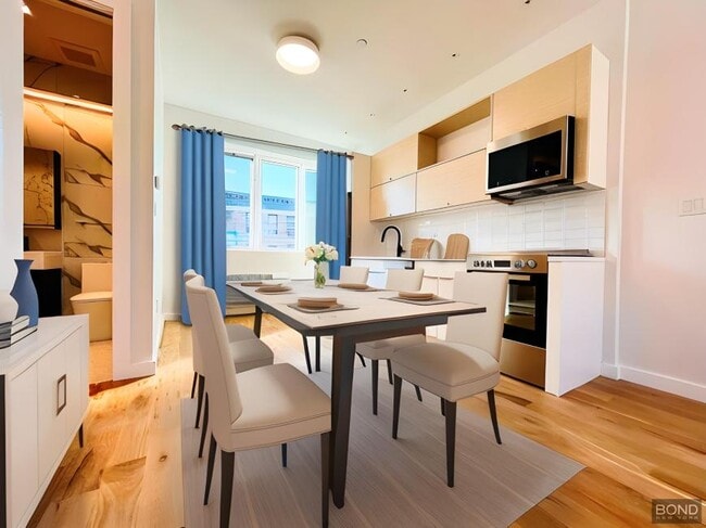 Building Photo - 2 bedroom in NEW YORK NY 10009