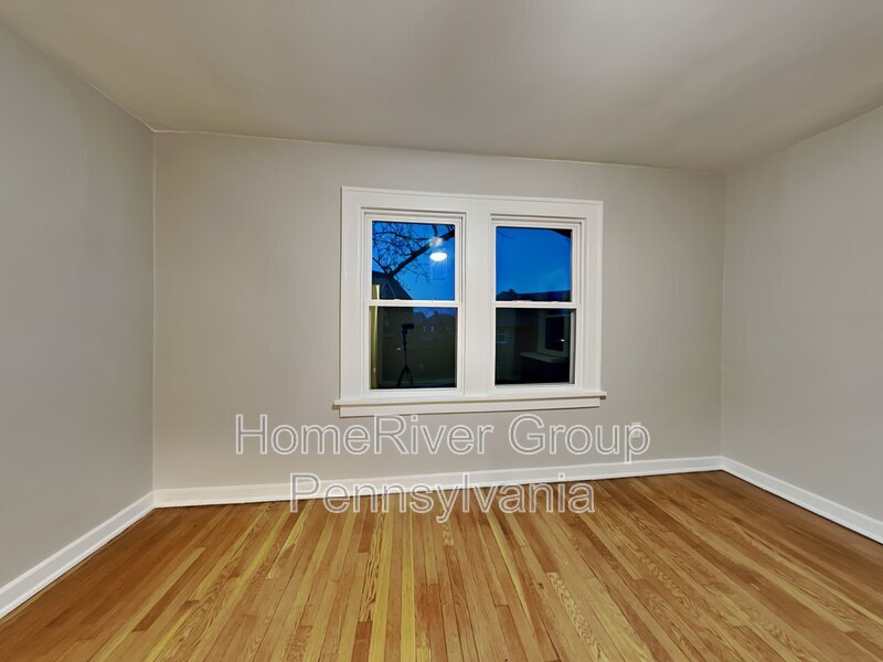Building Photo - 3025 Norwood Ave
