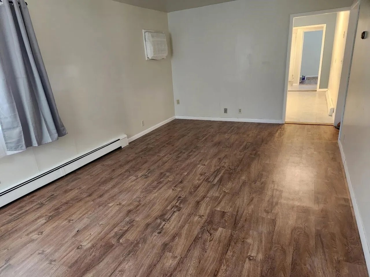 Living room - 745 Union St