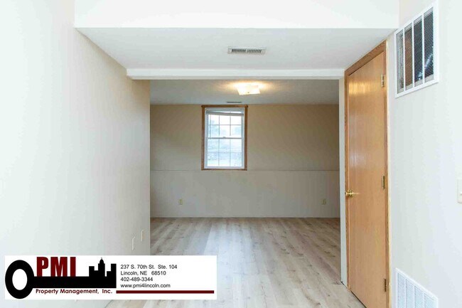 Building Photo - 1758 N 27th St