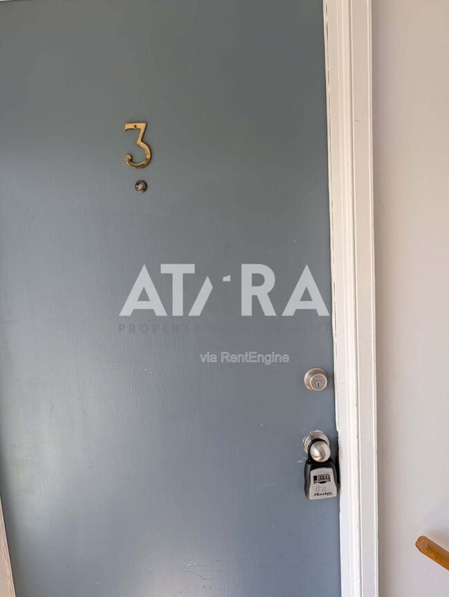 Building Photo - 510 N Main St