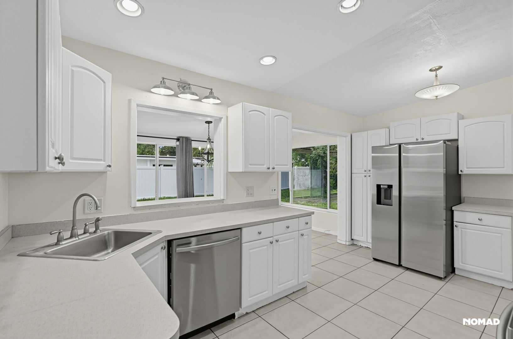 Building Photo - 235 Cherrywood Dr