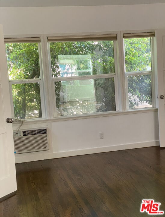 Building Photo - 1440 S Sherbourne Dr