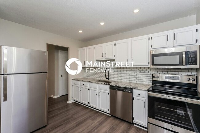 Building Photo - 3 Bedroom Pet-Friendly Home in CRESTWOOD, KY with Main Street Renewal
