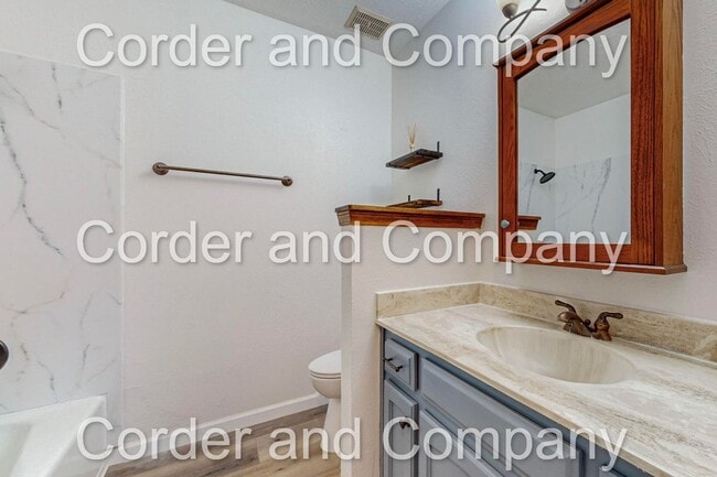 Building Photo - COMMING SOON! Spacious Floorplan - 3 Bedroom 2 Bathroom 2 Car Garage Home