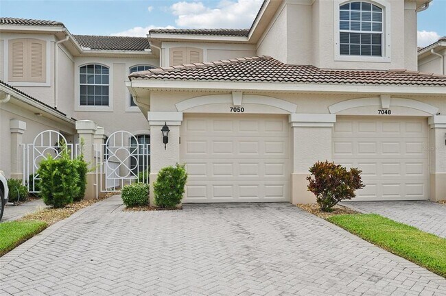 Primary Photo - 7050 Prosperity Cir
