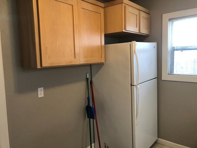 Building Photo - Cute 1 bedroom apartment in a great neighborhood!