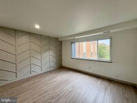 Building Photo - 3500 Beech Ave