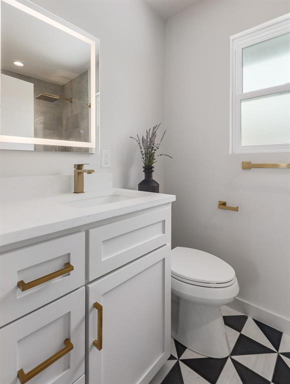 Building Photo - 3006 Burning Oak Dr