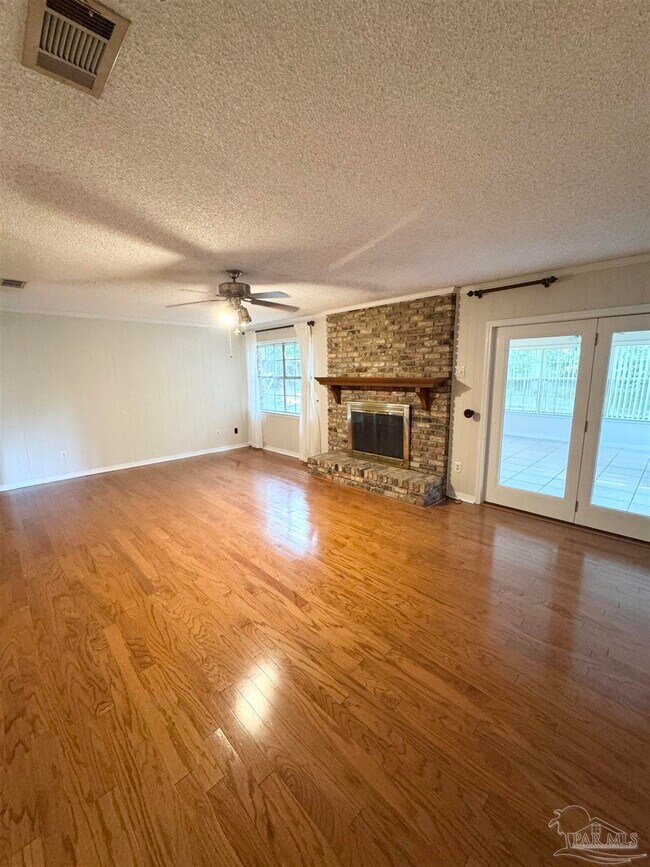 Building Photo - 6740 Bunker Hill Cir