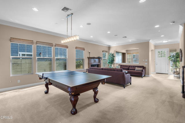 Building Photo - 3917 W Hemlock St