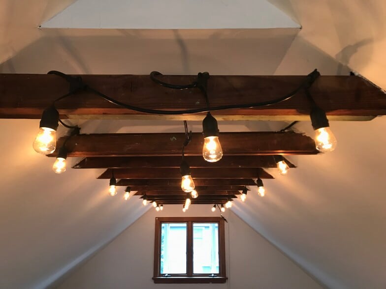 Building Photo - 449 Van Buren St